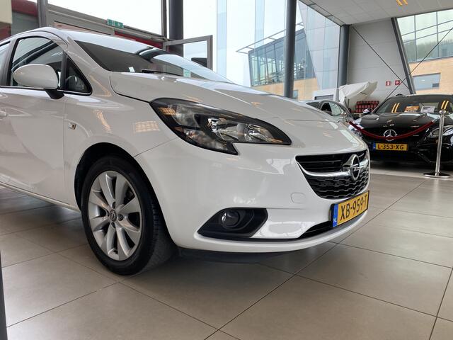 Opel CORSA 1.4 Favourite,1E Eigenaar,Dealeronderhouden,Navigatie,Parkeerassistent,Spraakbediening,Airco,Cruisecontrol,Achteruitrijsensoren,Zeer Nette Auto,16 Inch Lmv