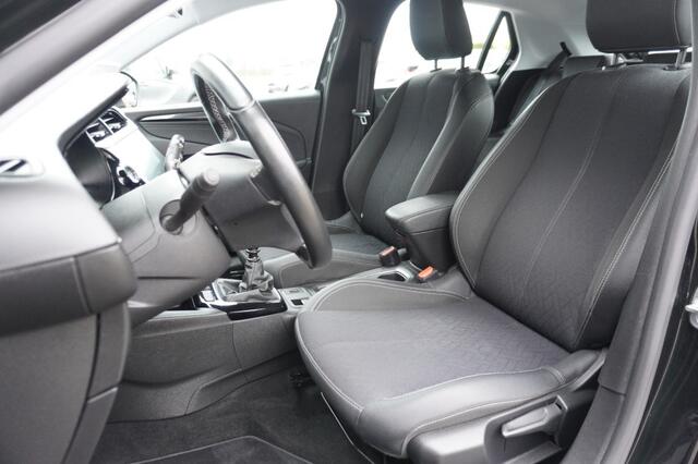Opel CORSA 1.2 Turbo 100pk Elegance / Camera + Parkeersensoren / Navi Pro / Climate Control