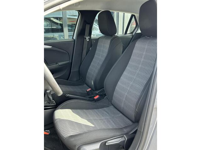 Opel CORSA 1.2 Edition | NL AUTO | 1e Eigenaar | Navigatie | Airco | Cruise Control | D Riem is Vervangen | 2 Sleutels |