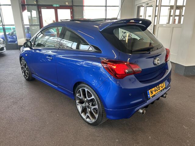 Opel CORSA 1.6 Turbo OPC 207PK | Panoramadak | Recaro kuipstoelen | Apple carplay | Cruise control | Climate control | Spoiler | Unieke auto