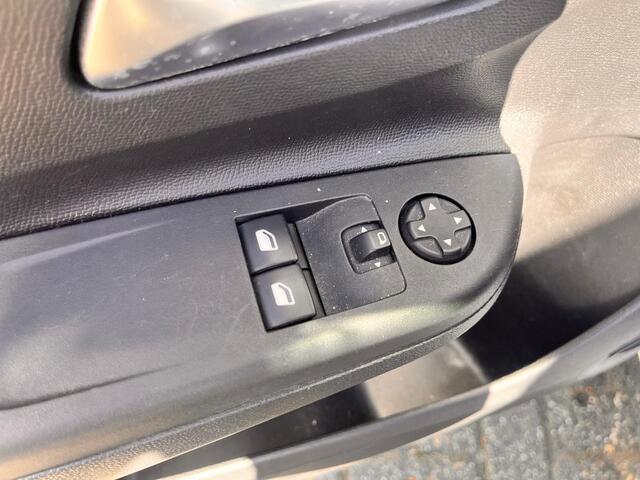 Opel CORSA 1.2 Level 2