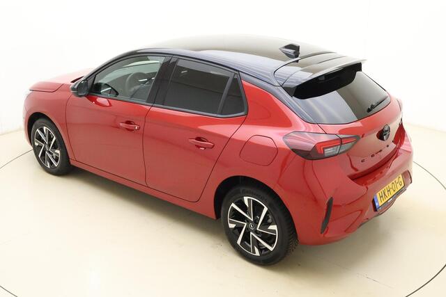 Opel CORSA 1.2 Turbo Hybrid GS Automaat | Navigatie | Climate control | Draadloze telefoonlader | Camera | Parkeersensoren | Keyless