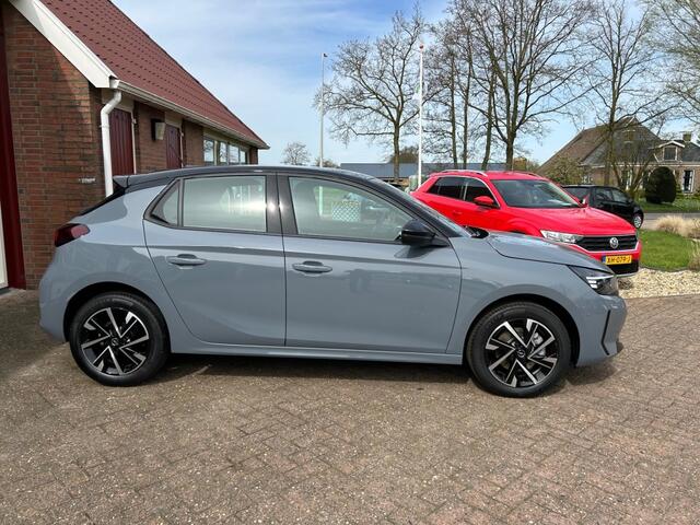 Opel CORSA GS 1.2 TURBO 100PK CAMERA/LED KOPLAMPEN/NAVi VIA APPLEenANDROID/