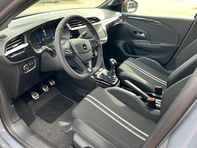 Opel CORSA GS 1.2 TURBO 100PK CAMERA/LED KOPLAMPEN/NAVi VIA APPLEenANDROID/