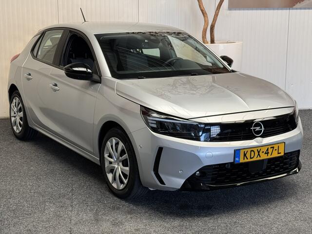 Opel CORSA 1.2 TURBO EDITION 15 STUKS OP VOORRAAD !! NAVIGATIE VIA APPLE CARPLAY/ANDROID STUUR/STOELVERWARMING CRUISE CONTROL RIJSTROOKSENSOREN DODEHOEKSENSOREN ACHTERUITRIJCAMERA ZEER MOOI !!