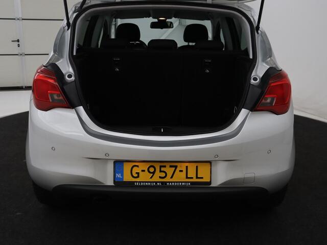 Opel CORSA 1.0 Turbo 120 Jaar Edition | Stoelverwarming | Carplay | Camera | Stuurverwarming | Camera | Parkeerhulp | Climate control | Cruise control
