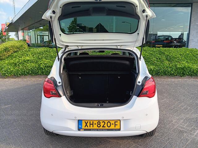 Opel CORSA 1.4 90PK Automaat (Easytronic) Online Edition, Airco, Navigatie, Carplay, PDC etc. etc. incl. 12 maanden BOVAG-garantie