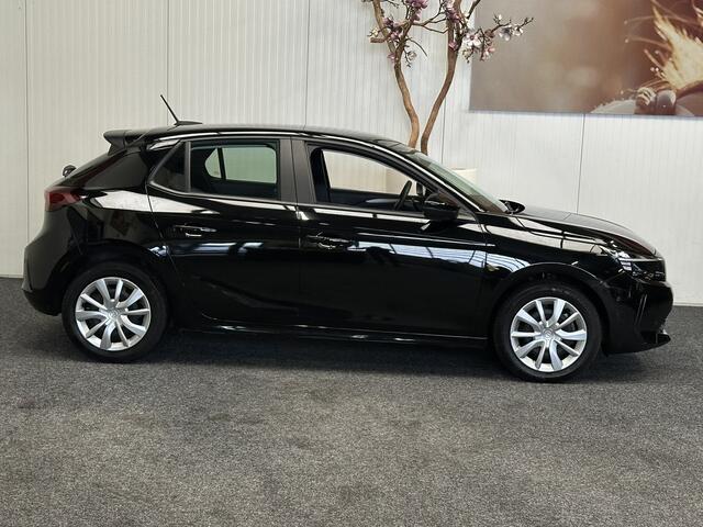 Opel CORSA 1.2 TURBO EDITION 15 STUKS OP VOORRAAD !! NAVIGATIE APPLE CARPLAY/ANDROID CRUISE CONTROL RIJSTROOKSENSOREN DODEHOEKSENSOREN ACHTERUITRIJCAMERA ZEER MOOI !!