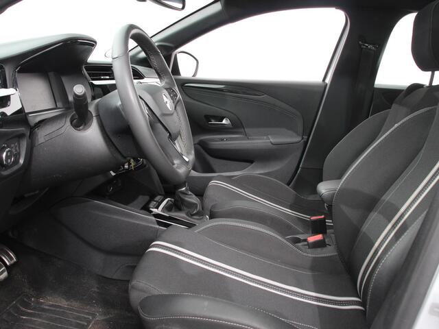 Opel CORSA 1.2 GS Panorama dak Climate Control Achteruitrij Camera Parkeersensoren Cruise control LED Verwarmde voorstoelen Stuurwiel verwarmd Apple carplay/ Android Auto