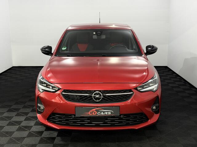 Opel CORSA 1.2 GS Line Half leder, Navi, Airco, Cruise control, Apple carplay, Lichtmetalen velgen, Rijstrook correctie, A start stop