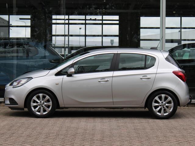 Opel CORSA 1.4 Favourite | Navi/Trekhaak/Parkeersens.
