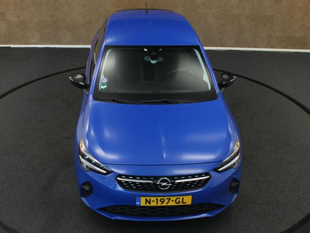 Opel CORSA 1.2 GS Line - NAVIGATIE - BLUETOOTH - CRUISE CONTROL - CLIMATE CONTROL - PARKEERSENSOREN ACHTER - MIDDENARMSTEUN VOOR - LEDEREN STUUR - APPLE CARPLAY/ ANDROID AUTO - KEYLESS ENTRY/ START - GOED ONDERHOUDEN - DAKDRAGERS - WINTERBANDEN ERBIJ AANWEZIG