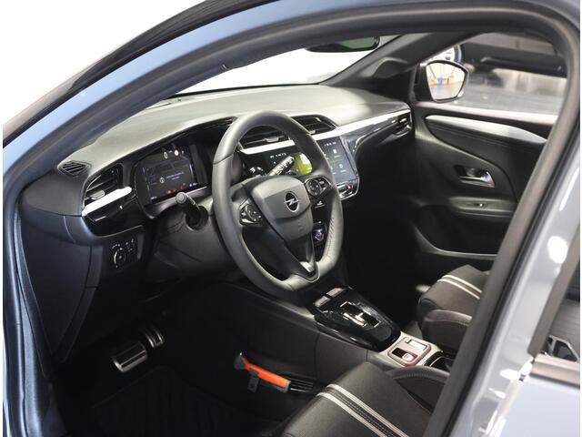 Opel CORSA 1.2 110PK Turbo Hybrid GS | 1ste eigenaar | AppleCarPlay/AndroidAuto | Climate Control | Cruise Control | Parkeersensoren | Navigatie | AUTOMAAT | LM velgen | Keyless | Two-Tone | LED | Parkeersensoren | Privacy Glass | Isofix |