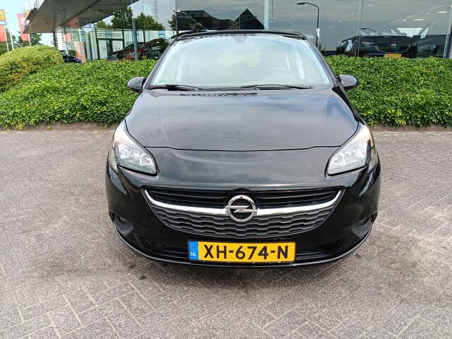 Opel CORSA 1.4 90PK Favourite+ met Airco, Navigatie, Carplay, Trekhaak, 16" LMV etc. incl. 12 maanden BOVAG-garantie