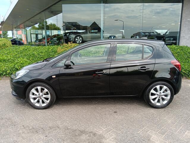 Opel CORSA 1.4 90PK Favourite+ met Airco, Navigatie, Carplay, Trekhaak, 16" LMV etc. incl. 12 maanden BOVAG-garantie
