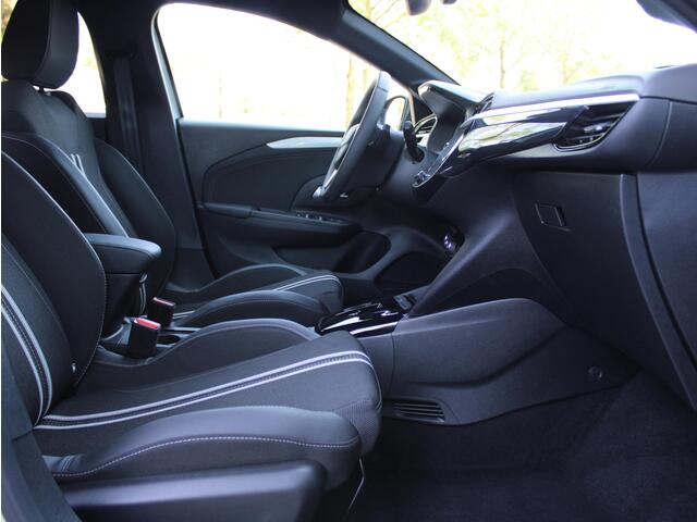 Opel CORSA 1.2 Turbo Hybrid GS Automaat | Navi / Camera / Climate