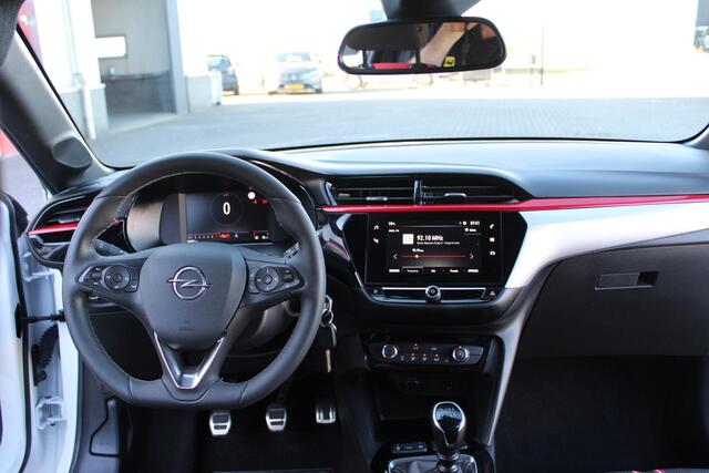Opel CORSA 1.2 Level 4 ( GS LINE ) Led/AppleAndroid/NL Auto!!