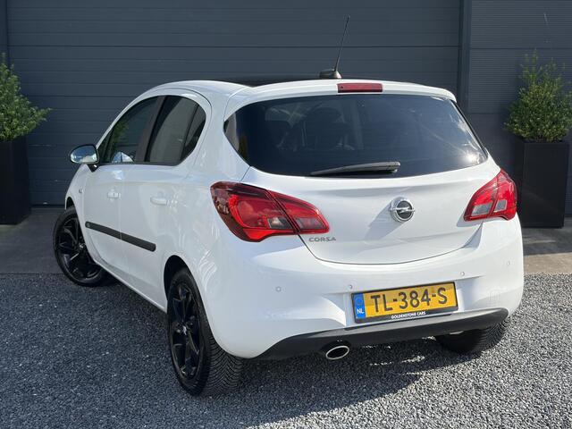 Opel CORSA 1.4 Black Edition Navi,Carplay,Airco,Cruise,Pdc,Weinig km,90pk,5 Deurs,Lm velgen,N.A.P,Zeer Zuinig,Apk tot 08-2027