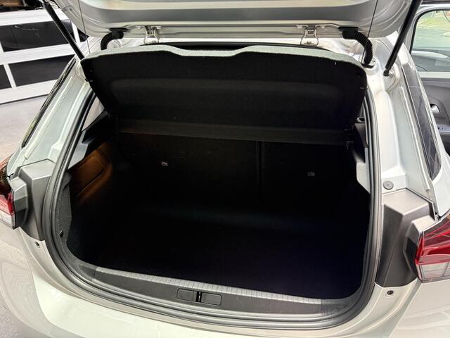 Opel CORSA 1.2 Elegance automaat! Incl garantie met onderhoud