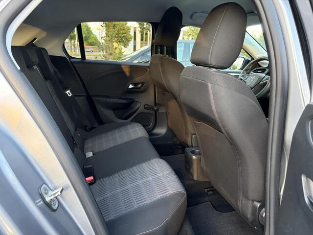 Opel CORSA 1.2 Edition 2e Eigenaar l Afn.Trekhaak l Carplay l Navi l Airco l Cruise l Rijstrooksensor l 6 Bak l Pdc l 102pk l N.A.P l Lm velgen l Apk tot 07-2028
