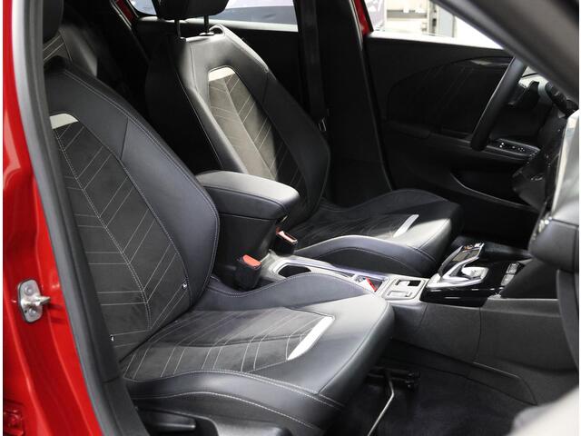 Opel CORSA 100PK Ultimate | 1ste eigenaar | AppleCarPlay/AndroidAuto | Climate Control | Cruise Control | Camera | Massagestoel | StoelVerwarming | | Navigatie | AUTOMAAT | LM velgen | Keyless | Two-Tone | LED | Parkeersensoren | Privacy Glass | Isofix |