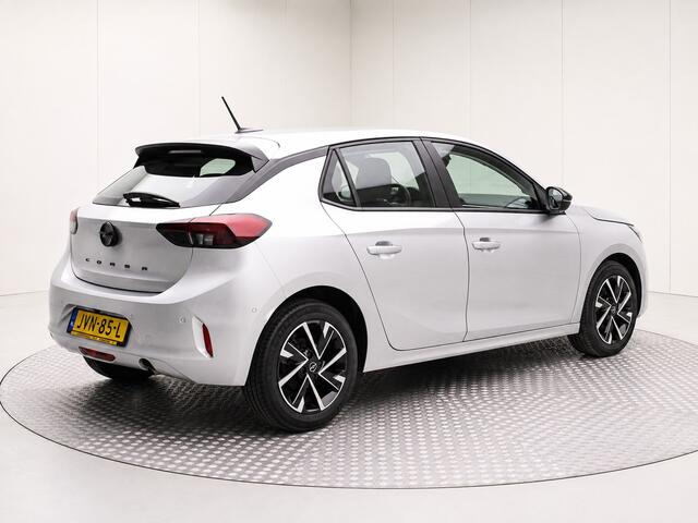 Opel CORSA 1.2 Turbo Edition | Blind Spot / Camera / Armsteun Voor / Stuur Verwarmd / Climate /