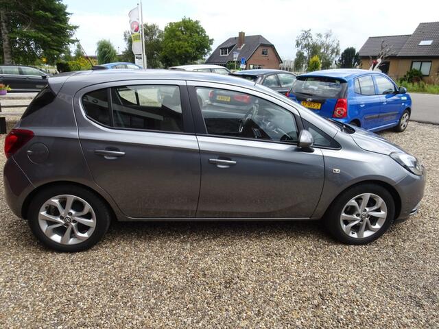 Opel CORSA 1.4 INNOVATION