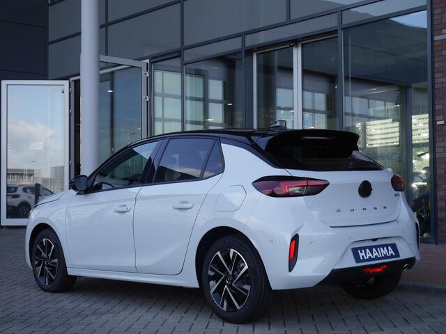 Opel CORSA 1.2 Turbo Hybrid Ultimate | Automaat | Camera | Navigatie | Carplay | Stoelverwarming | Cruise Control | Keyless