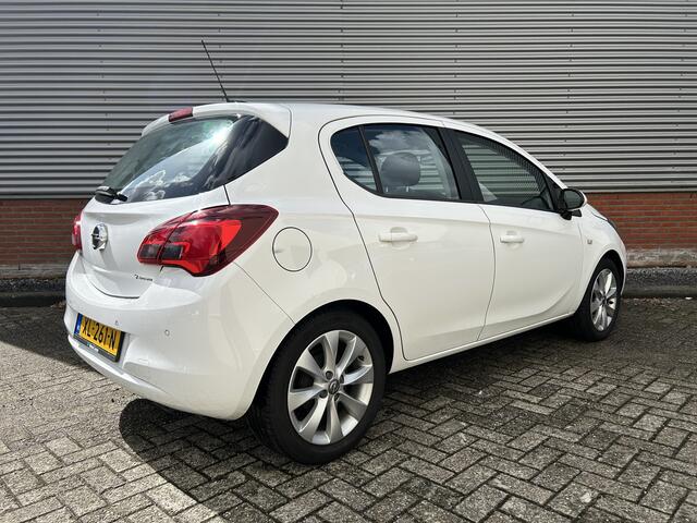 Opel CORSA 1.4 Favourite | Airco | Navigatie | Dealer onderhouden |