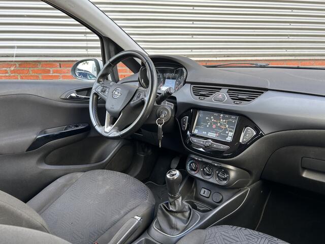 Opel CORSA 1.4 Favourite | Airco | Navigatie | Dealer onderhouden |