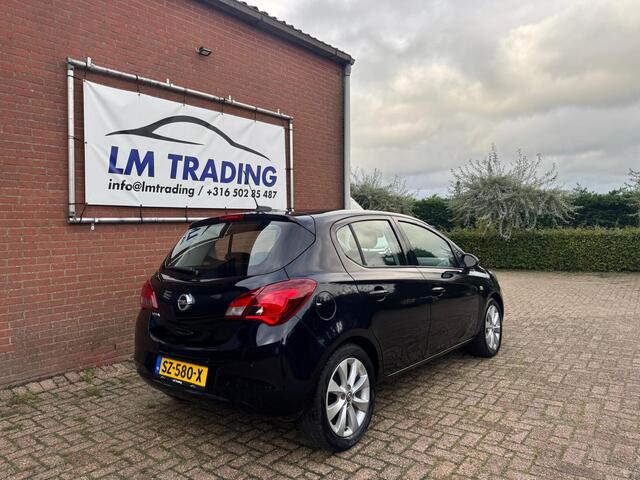 Opel CORSA 1.4 Favourite 5-DEURS NAVI LMV PDC CRUISE DAB+ DEALER ONDERHOUDEN! NAP! 2 SLEUTELS + BOEKJES