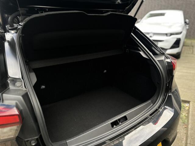 Opel CORSA 1.2 Level 4 Pano / Camera / ECC /Winter pakket.
