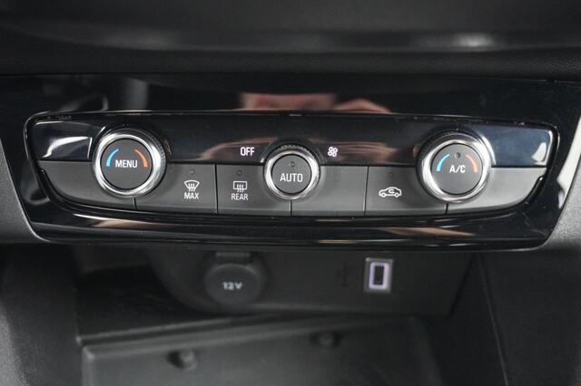 Opel CORSA 1.2 Turbo Hybrid GS / Automaat / Camera + parkeersensoren / Navigatie / Climate Control