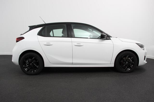Opel CORSA 1.2 Turbo 100pk GS Line Opel Corsa 1.2 GS Line Navigatie Apple Carplay/Android Auto Climate Control Cruise Control Lichtmetalen velgen Sportstoelen