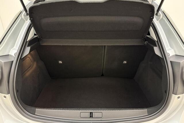 Opel CORSA 1.2 Level 3 Elegance 100 Pk | Navigatie | Lichtmetalen velgen | Climate control | Parkeersensoren | Camera | LED