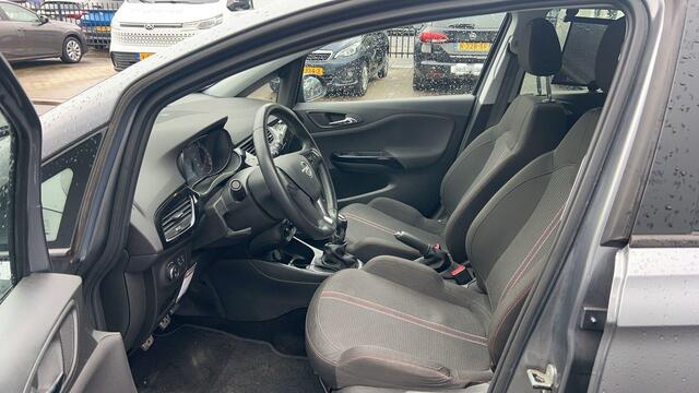 Opel CORSA 1.4 Online Edition