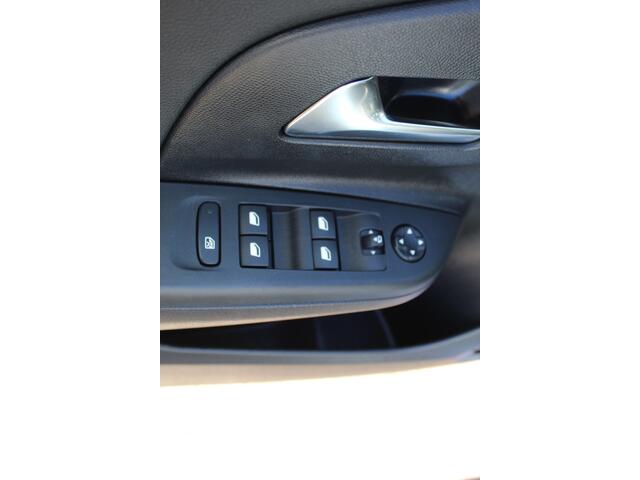 Opel CORSA 1.2-75pk Sport. In nieuwstaat verkerende Opel Corsa ! Autm. airco, cruise control, Apple Carplay/Android auto, Camera, LED verl., side- en lane assist, Stoel- en stuurwiel verwarming, Panoramadak, Parkeersensoren etc.