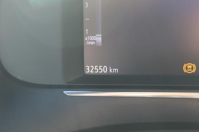 Opel CORSA 1.2-75pk Sport. In nieuwstaat verkerende Opel Corsa ! Autm. airco, cruise control, Apple Carplay/Android auto, Camera, LED verl., side- en lane assist, Stoel- en stuurwiel verwarming, Panoramadak, Parkeersensoren etc.