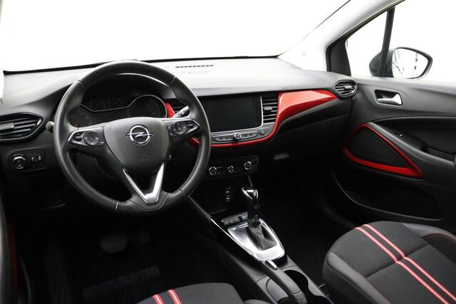 Opel Crossland 1.2 Turbo GS Line 130pk Automaat | AGR Comfortstoel | Navigatie | Parkeersensoren | LED | Two Tone | Climate Control