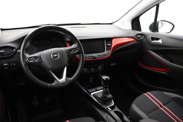 Opel Crossland 1.2 Turbo GS Line 130pk Automaat | AGR Comfortstoel | Navigatie | Parkeersensoren | LED | Two Tone | Climate Control