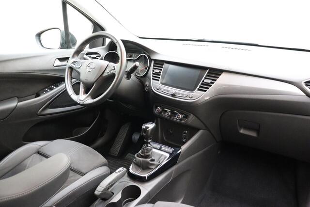 Opel Crossland 1.2 Turbo 130pk Ultimate | Alcantara bekleding | Camera | Climate & Cruise Control | Parkeersensoren V+A | Navigatie | LED verlichting