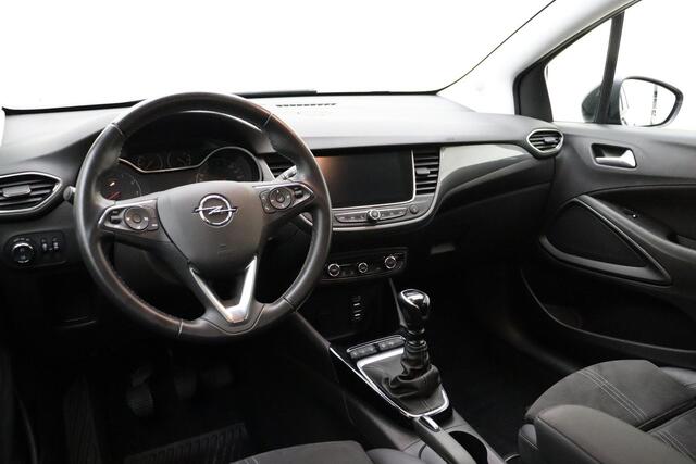 Opel Crossland 1.2 Turbo 130pk Ultimate | Alcantara bekleding | Camera | Climate & Cruise Control | Parkeersensoren V+A | Navigatie | LED verlichting