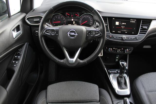 Opel Crossland 1.2 Turbo Elegance | Incl. 1 jaar Garantie | Parkeersensoren V+A | Stuurwielverwarming | Stoelverwarming | Cruise controle | Climate controle | 360* Camera | Dodehoeksensoren | Verstelbare achterbank | Lane assist | Apple CarPlay/Android Auto | Navigatie 
