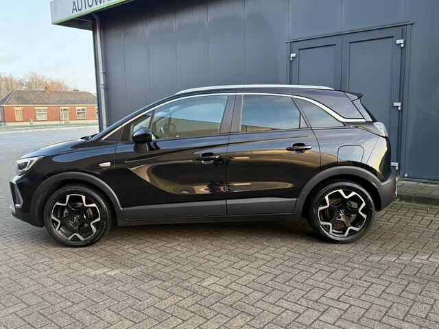 Opel Crossland 1.2 Elegance / Android Auto/Apple Carplay / Climate Control / Cruise Control / Navigatie via Android Auto/Apple Carplay/ Stuurverwarming / Stoelverwarming / LED / DAB / 17" Lichtmetalen Velgen