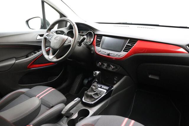 Opel Crossland 1.2 Turbo Level 4 | Navigatie | Climate control | Camera | Keyless | Getint glas | Lichtmetalen velgen black | Dodehoekdetectie