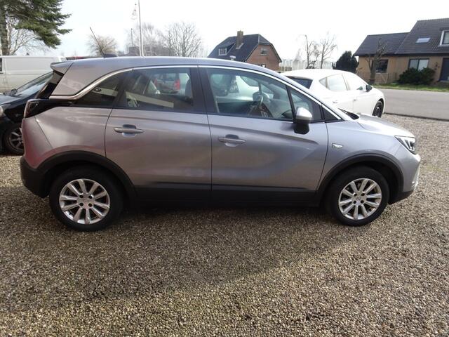 Opel Crossland 1.2 TURBO ELEGANCE