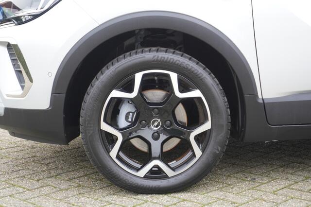 Opel Crossland 1.2 Turbo Ultimate / Camera / AGR-stoelen / Navi / PDC / LED