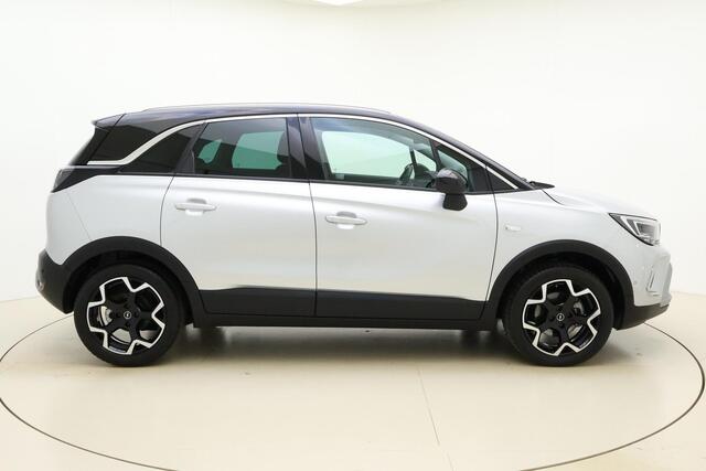Opel Crossland 1.2 Turbo Level 4 | Navigatie | Alcantara bekleding | Camera | Keyless | Lichtmetalen velgen BI-Tone | Zwart dak | DAB Radio | Climate control