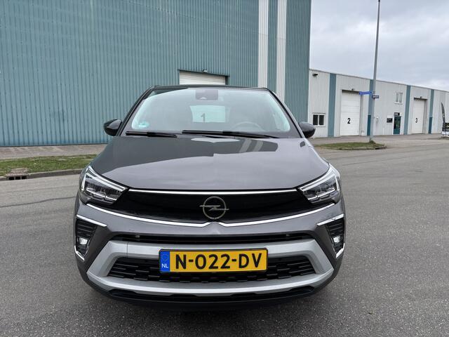 Opel Crossland 1.2 Turbo GS Line 6-Bak 111 PK. Gewoon een nieuwe auto !!! Slechts 40.000 KM !!