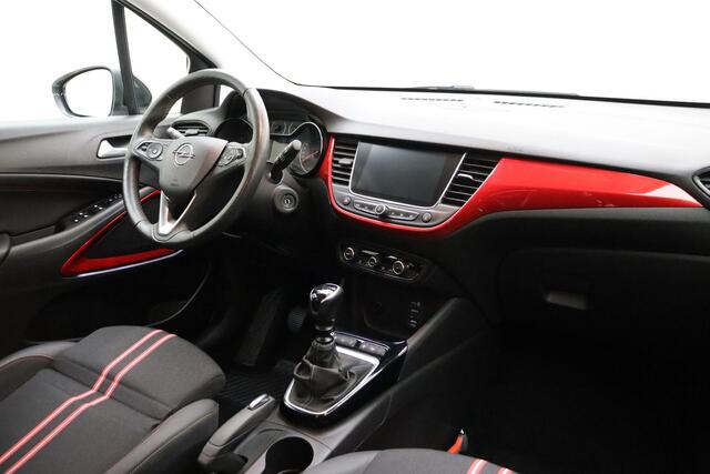 Opel Crossland 1.2 Turbo GS Line 110pk | Navigatie | Trekhaak | Climate Control | Camera | Stoel-Stuur-Voorruitverwarming | Parkeersensoren